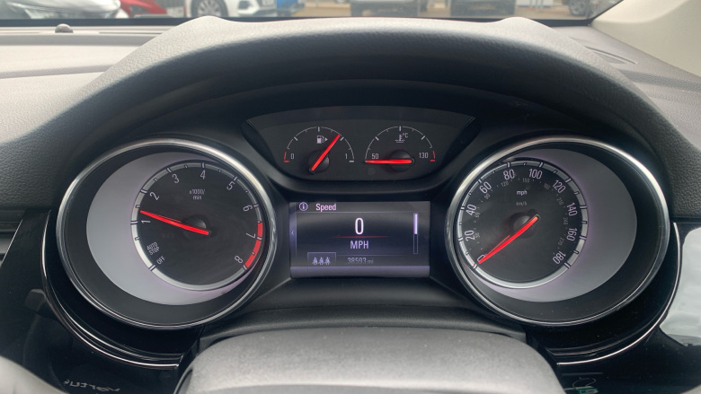 Vauxhall Astra 1.6T 16V 200 Elite Nav 5dr Petrol Hatchback